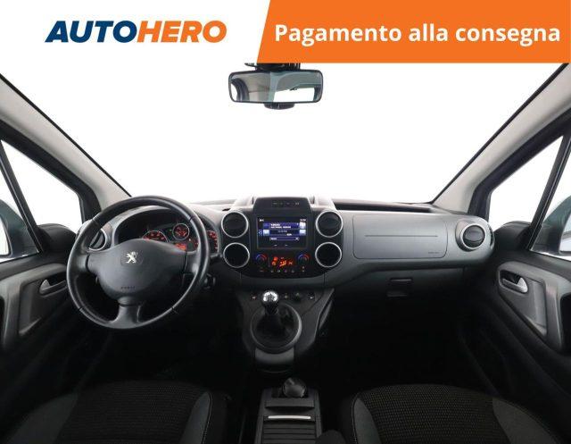 PEUGEOT Partner Tepee BlueHDi 100 Outdoor