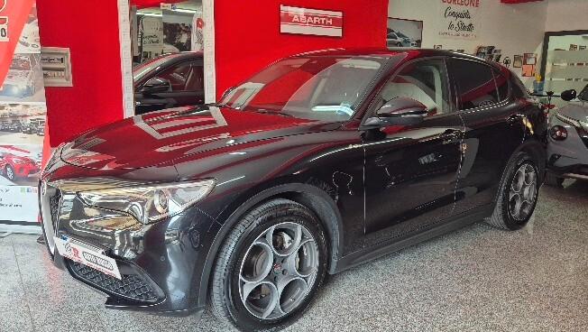 Alfa Romeo Stelvio 2.2 Turbodiesel 190 CV AT8 RWD Super