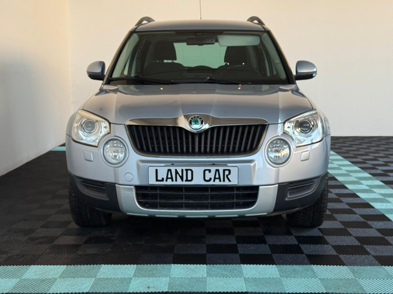 Skoda Yeti 2.0 TDI CR 110CV Adventure PER COMMERCIANTI
