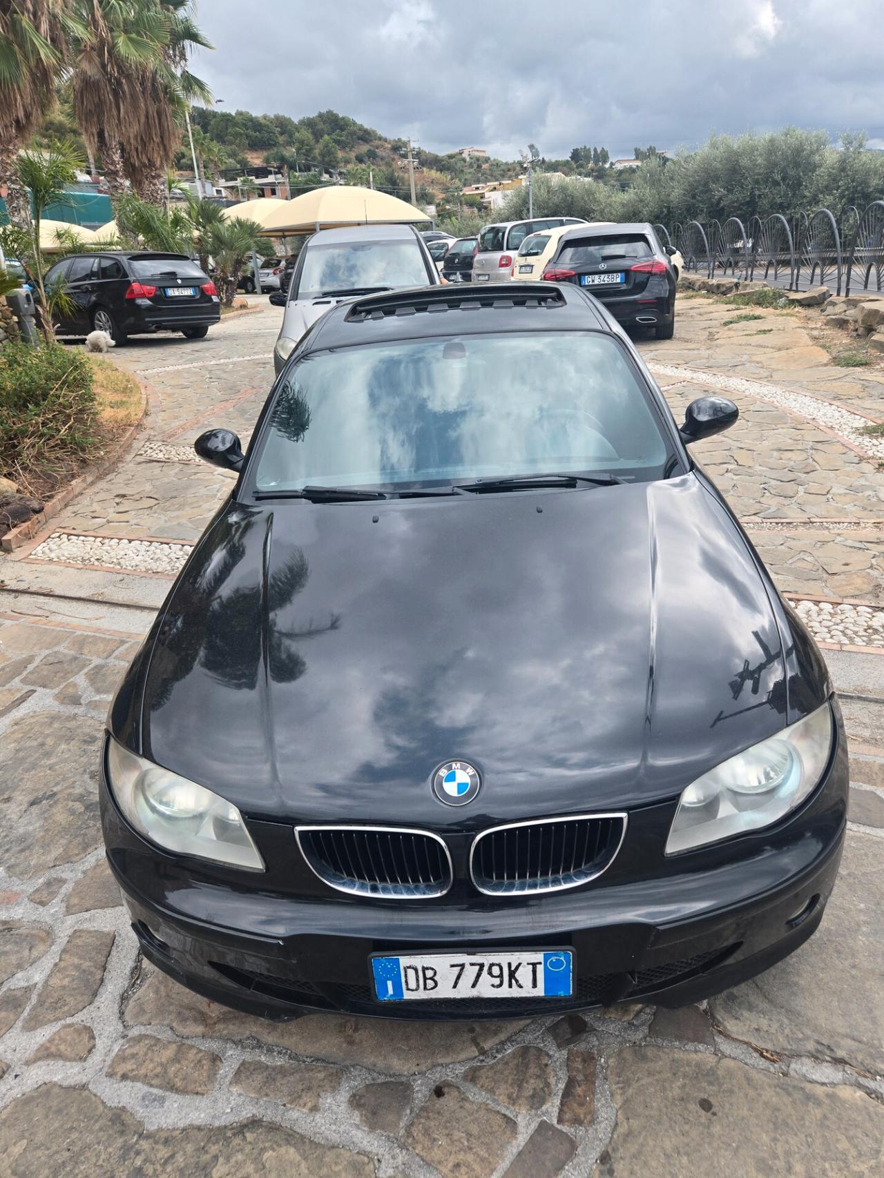 Bmw 118 118d cat 5 porte Futura