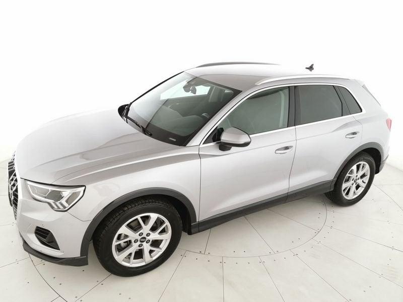 Audi Q3 35 2.0 tdi Business Advanced s-tronic