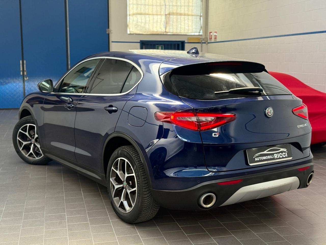 Alfa Romeo Stelvio 2.0 Turbo 280 CV AT8 Q4 Executive