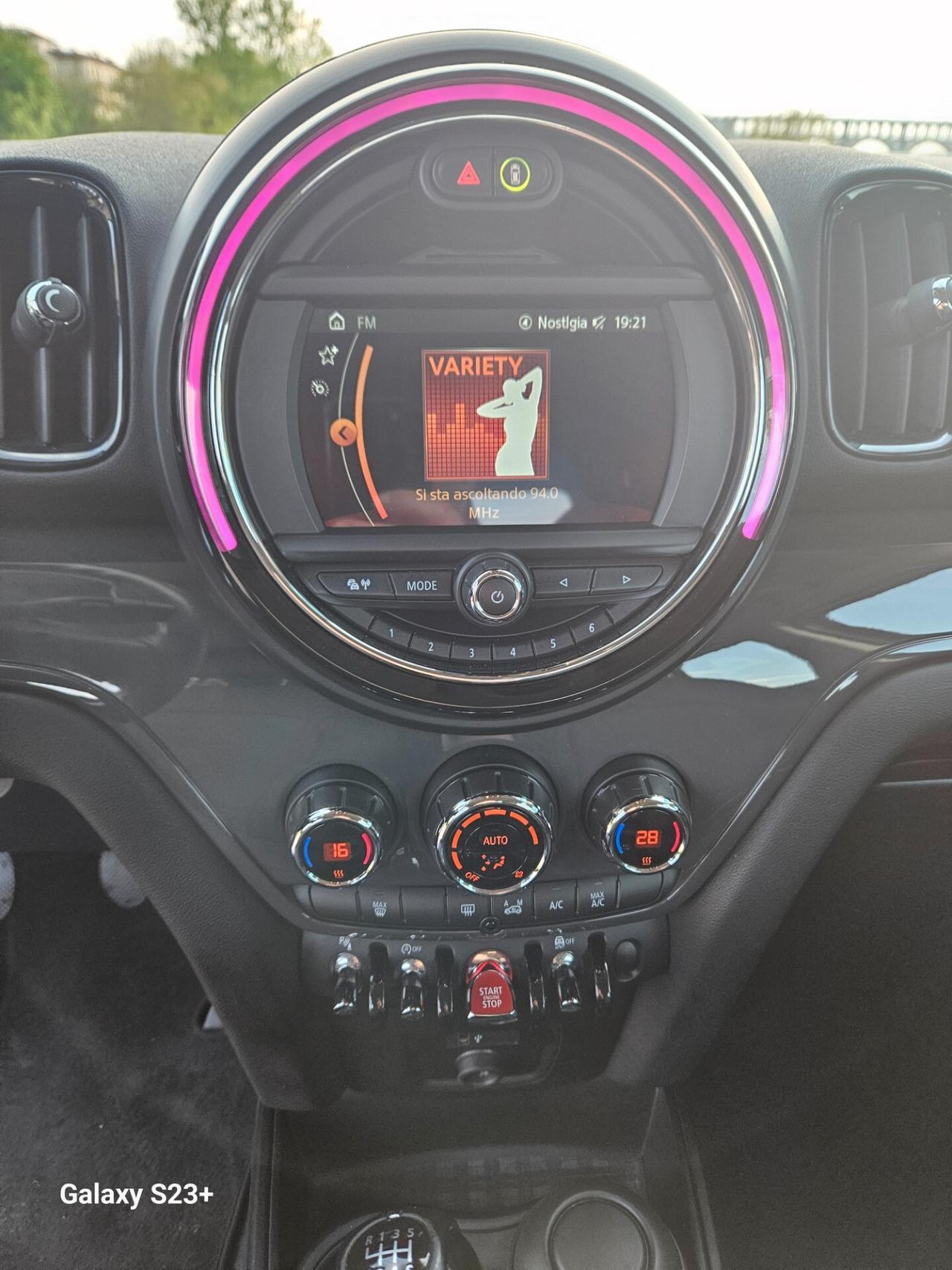 Mini neopatentati VALUTIAMO USATO/SCAMBIO/NOLEGGIO