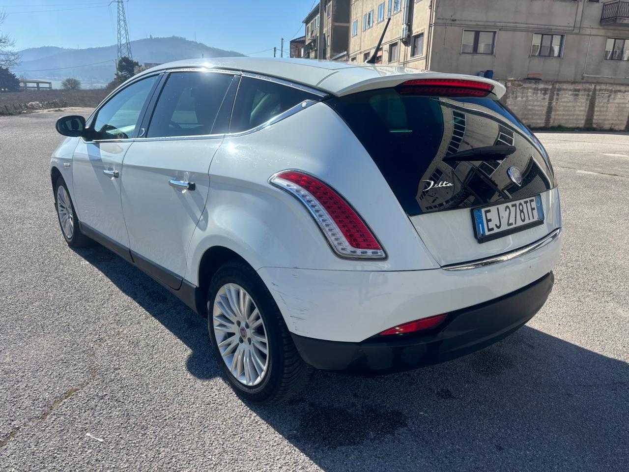 Lancia Delta 1.6 MJT DPF Business