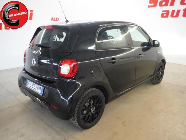 SMART ForFour 70 1.0 twinamic Superpassion