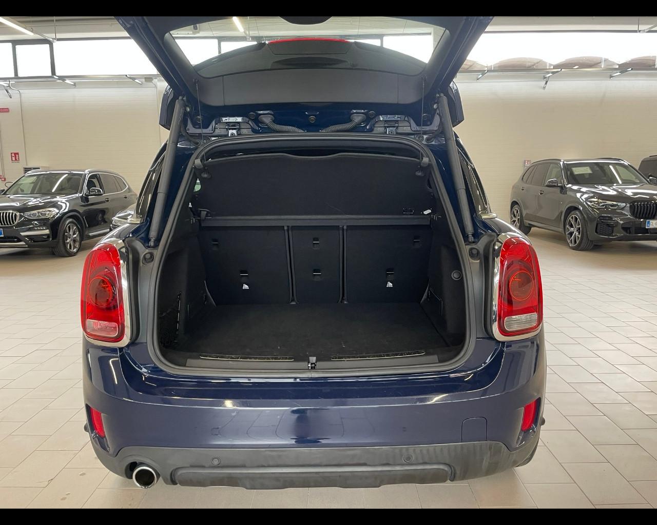 MINI Mini Countrym.(F60) - Mini 2.0 Cooper D Business Countryman Automatica