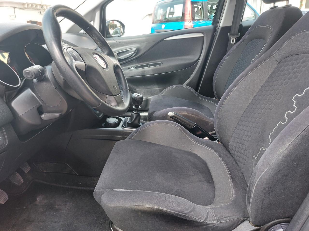 FIAT PUNTO LOUNGE 1.2 BENZ 6-2014, CLIMA, SERVOST, CERCHI IN LEGA PERFETTA