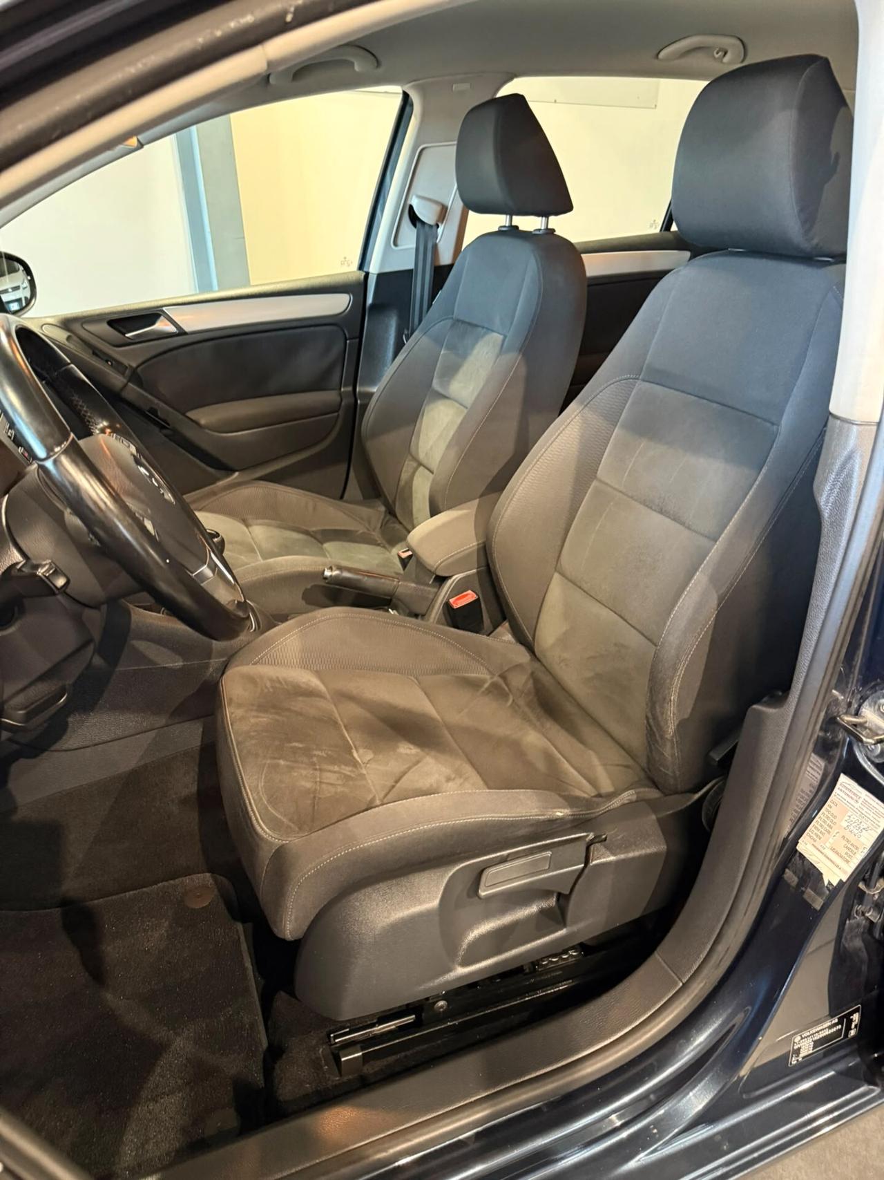 Volkswagen Golf 2.0 TDI 110CV