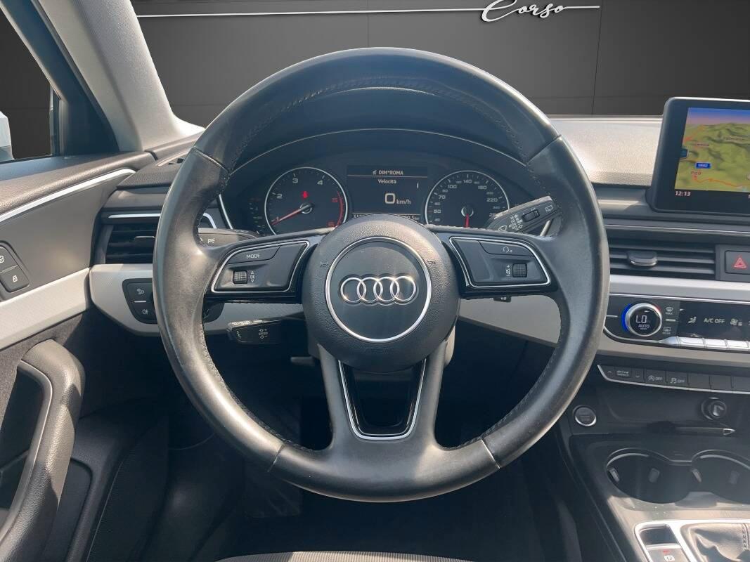Audi A4 Avant 35 2.0 tdi 150cv s-tronic