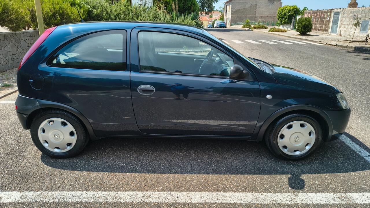 Opel Corsa 1.2i 16V cat 3 porte Comfort