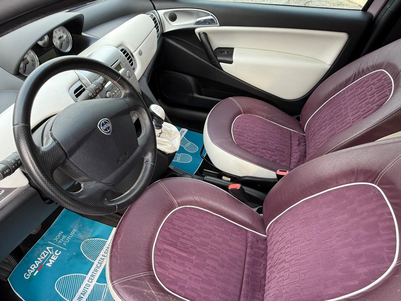 Lancia Ypsilon 1.2 69 CV Elle