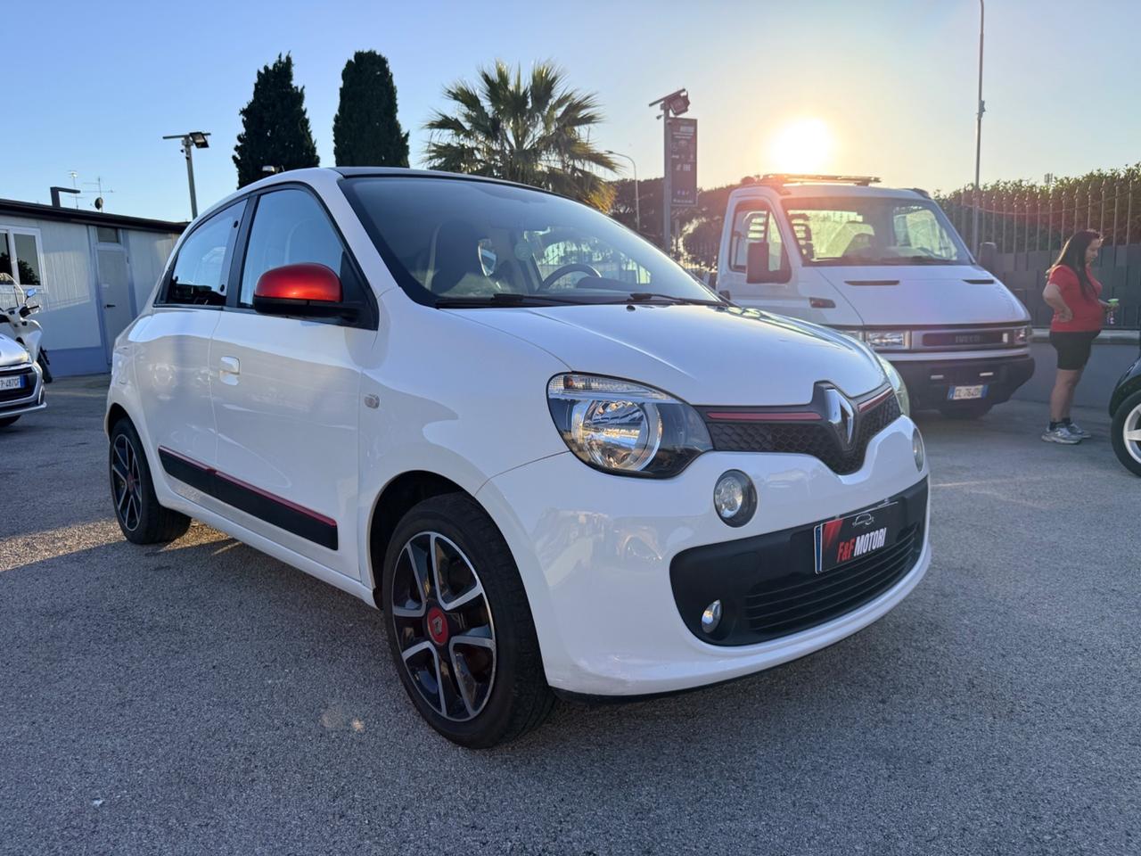 Renault Twingo TCe 90 CV Intens Cabrio 2016