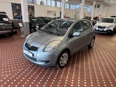 Toyota Yaris 1.0 5 porte Sol - NEOPATENTATI