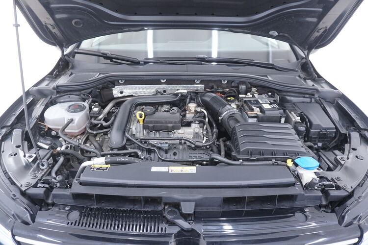 Volkswagen Golf DSG Life BR177175 1.0 Mild Hybrid 110CV