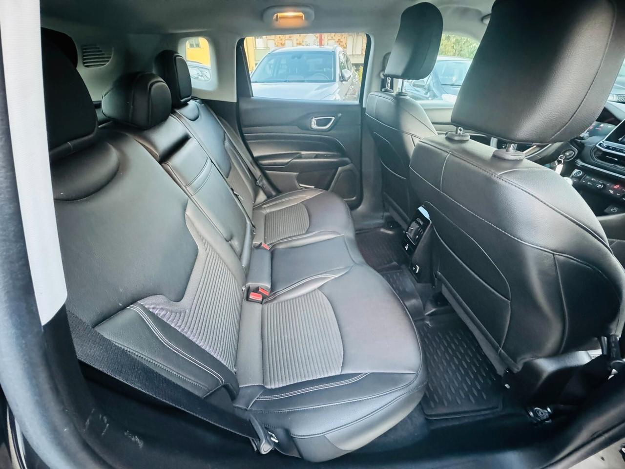 Jeep Compass 1.6 Multijet II 2WD Night Eagle