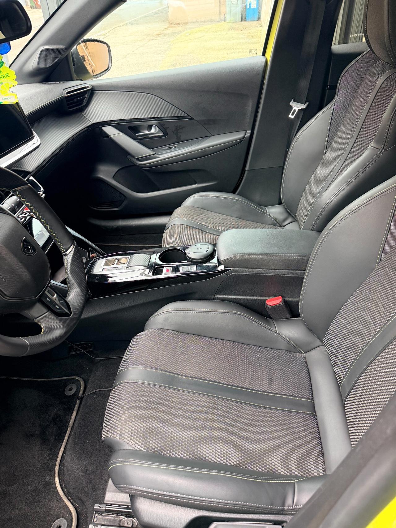 Peugeot 208 Hybrid 136 e-DCS6 GT PREZZO REALE