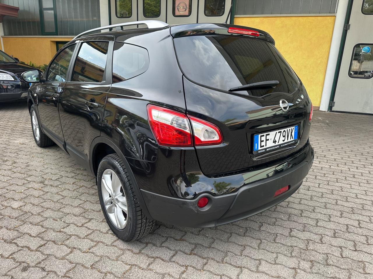Nissan Qashqai Qashqai+2 2.0 dCi DPF Acenta