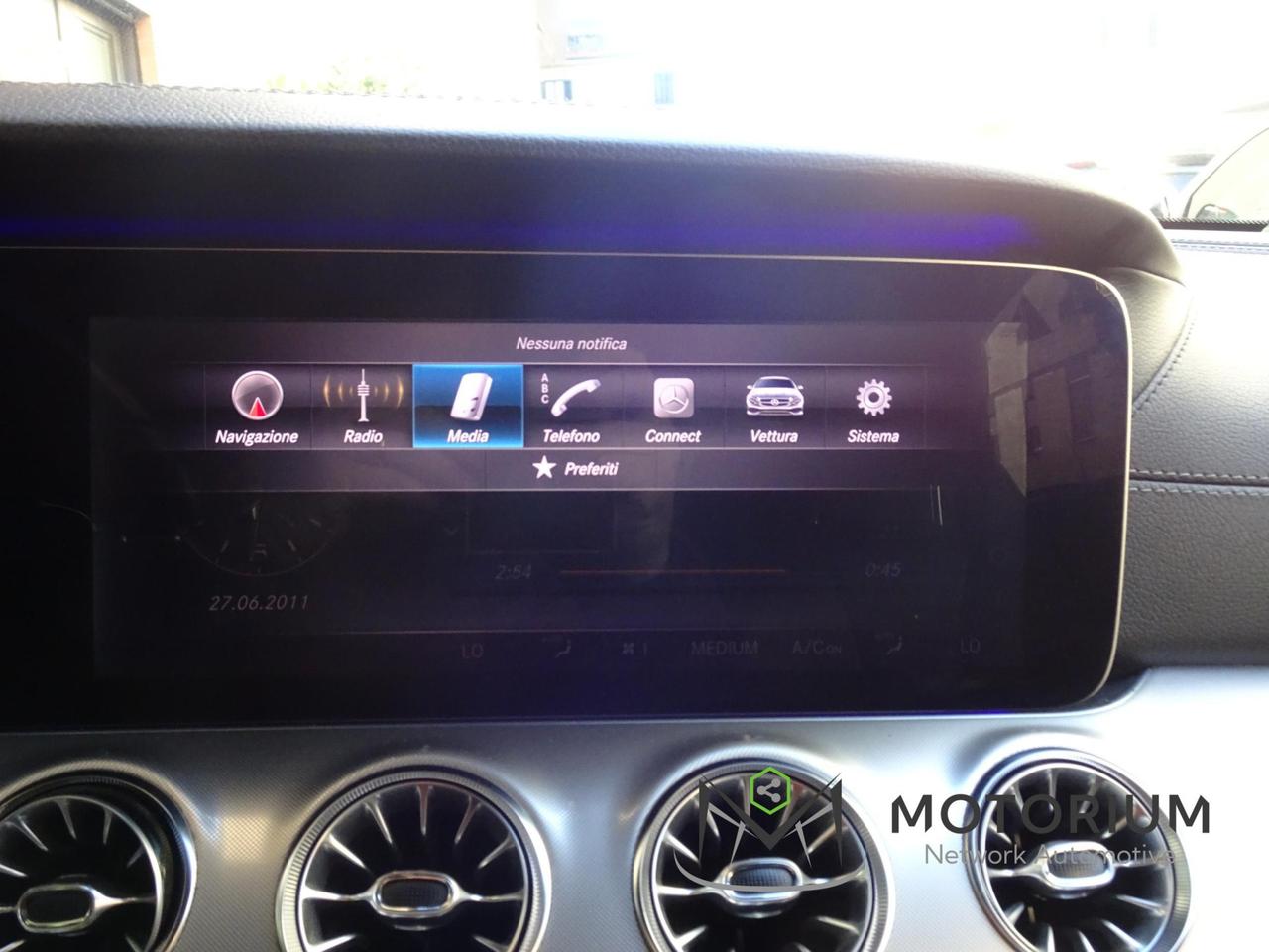 Mercedes-Benz E 220 d Auto Premium Plus