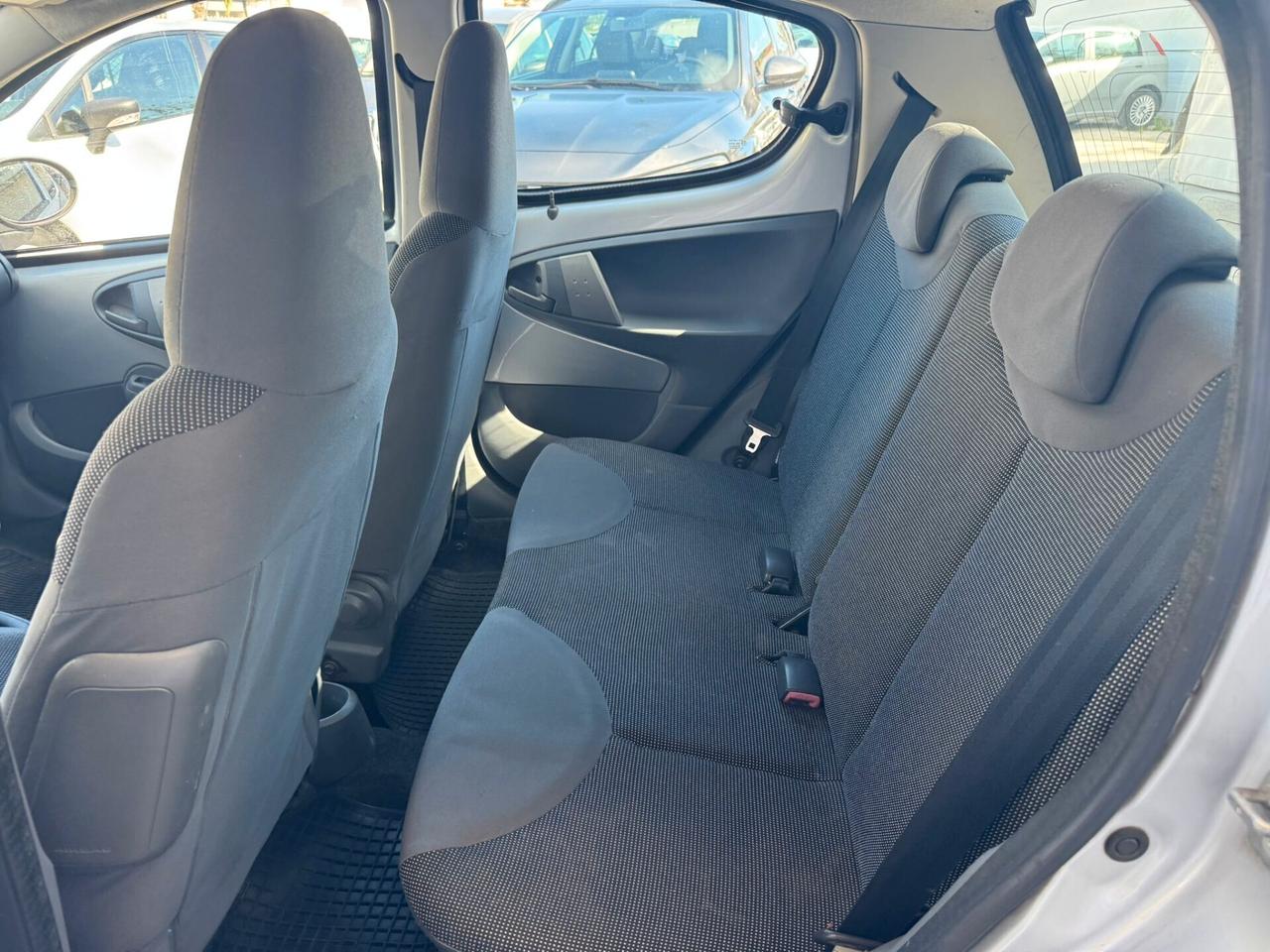 Peugeot 107 1.0 5 PORTE
