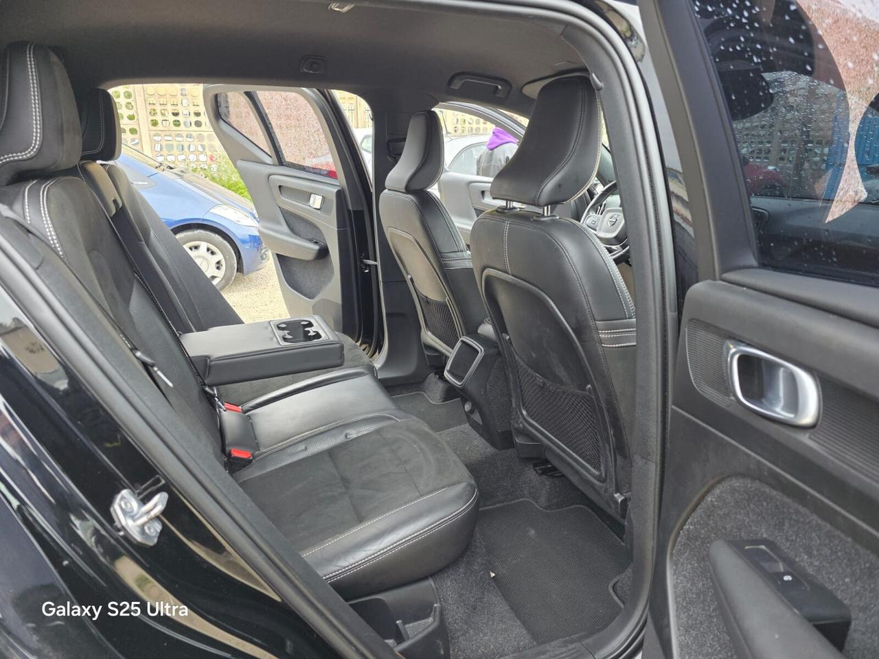 Volvo XC40 D3 Geartronic R-DESIGN 10/2018