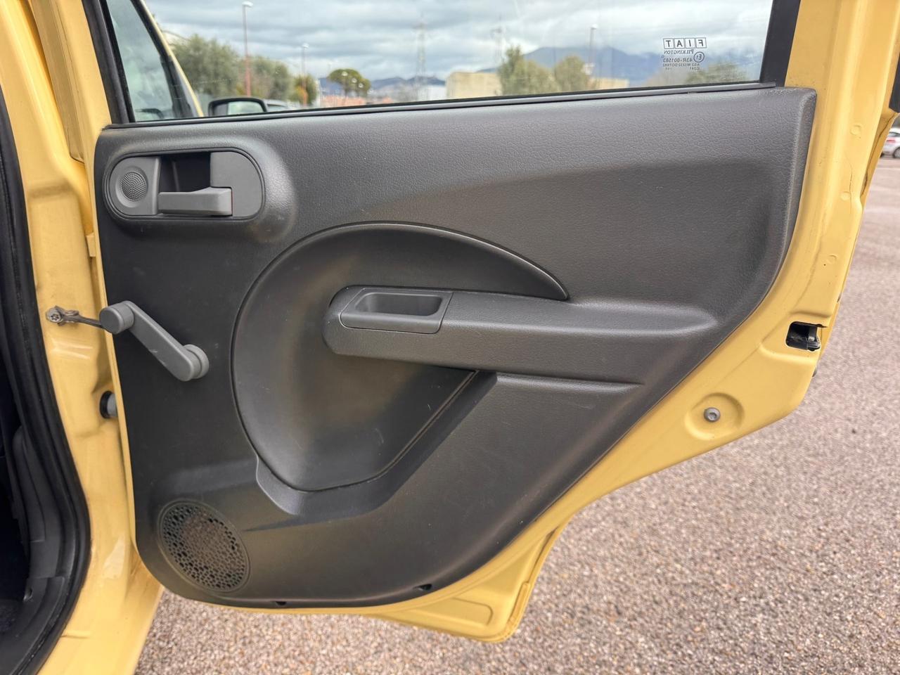 Fiat Panda 1.1 Active 121000 km PRONTA CONSEGNA