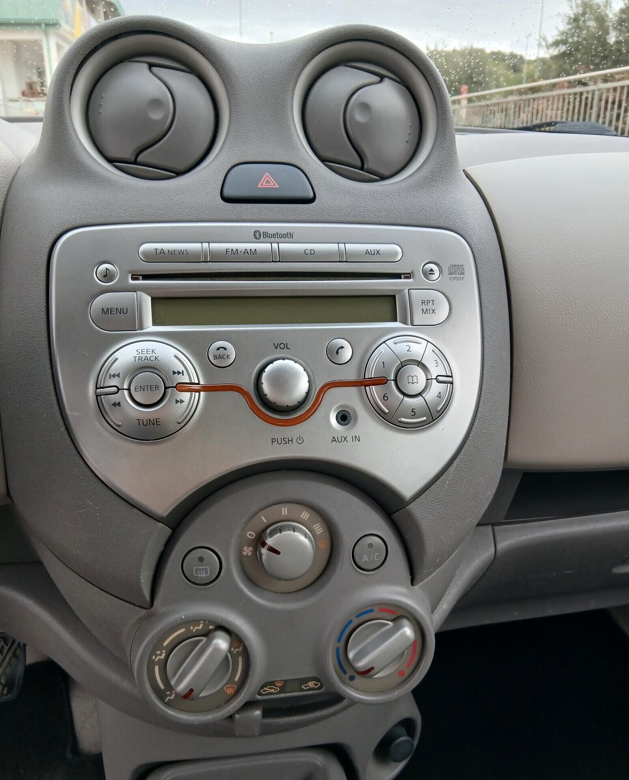 Nissan Micra 1.2 benzina/GPL 80 cv