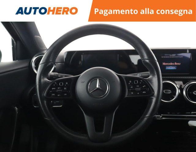 MERCEDES-BENZ A 180 d Automatic Executive
