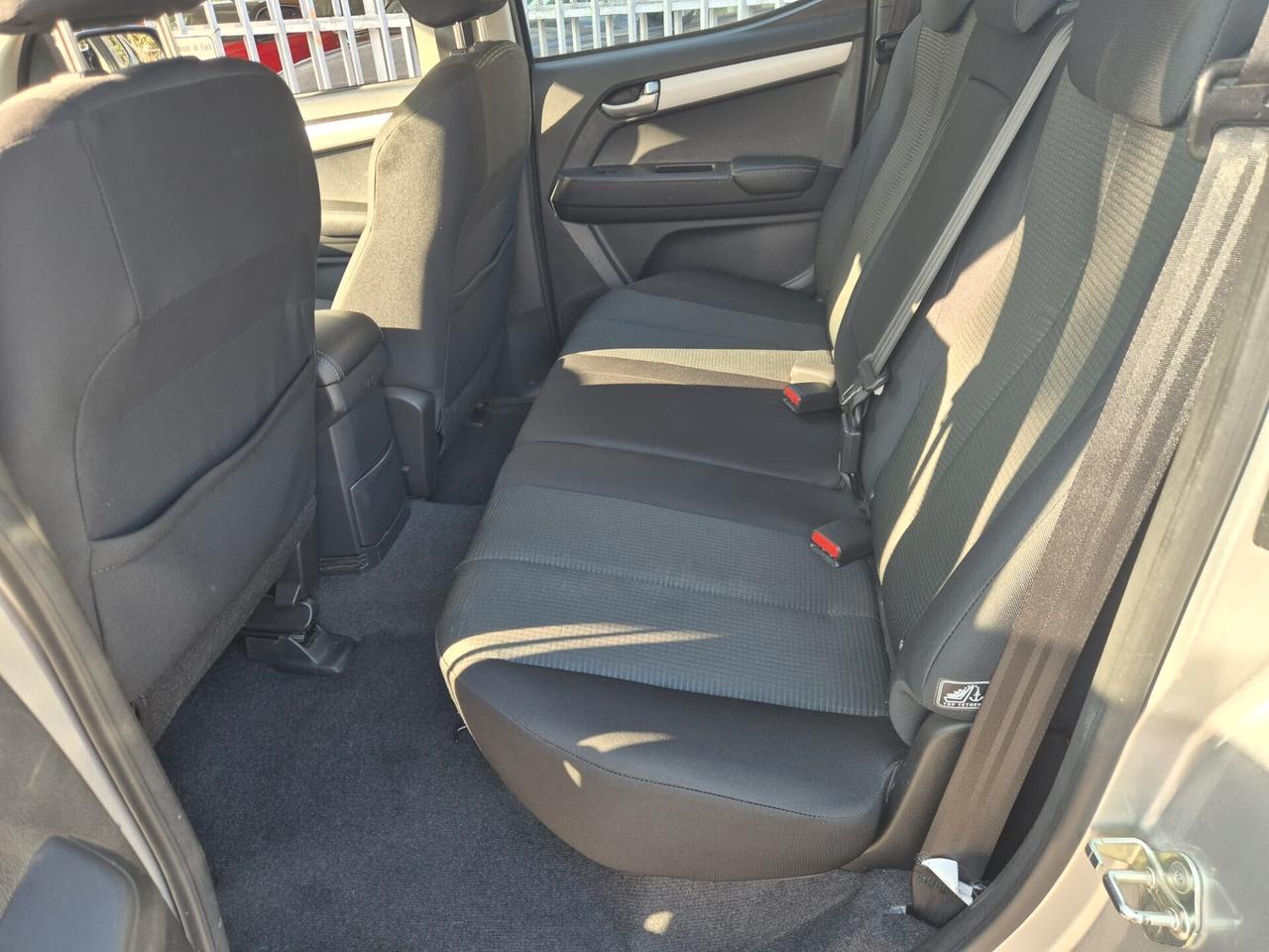 Isuzu D-Max 1.9 Doppia cabina Planet 4WD A/C