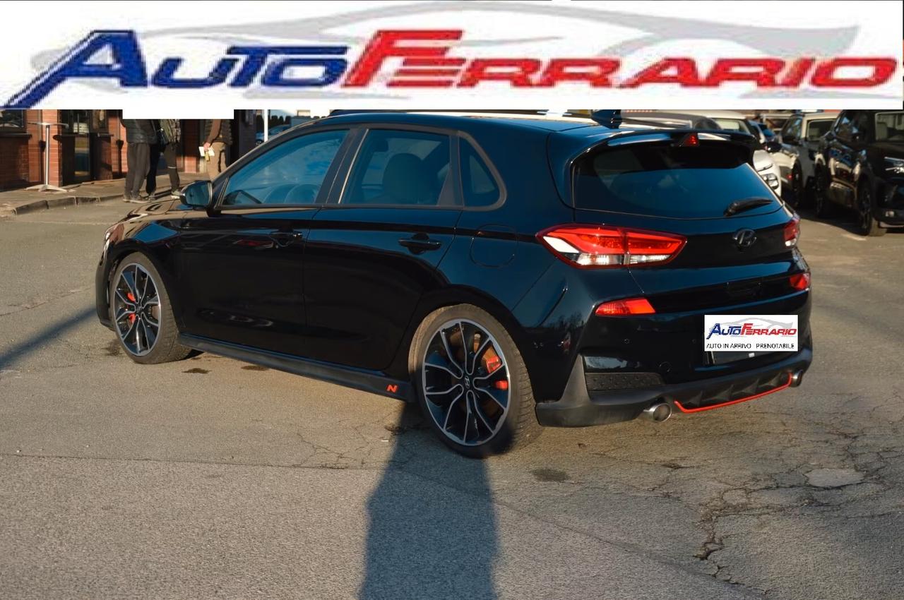 Hyundai i30 PERFORMANCE 19" APPLE CAR PLAY SENS PARK RETROCAMERA KEYLESS ACCESS VOLANTE RISCALDATO