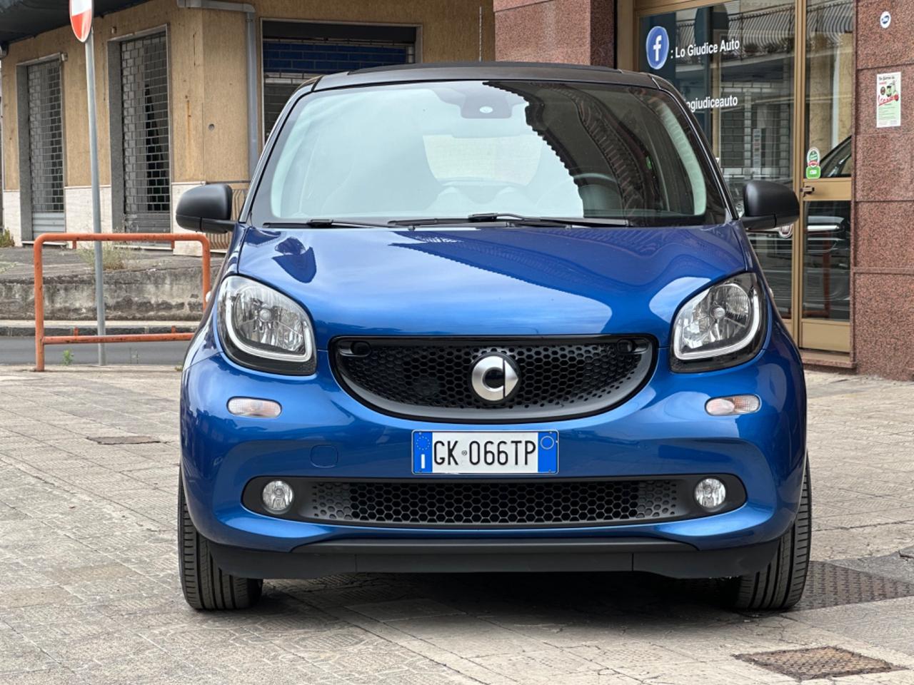 Smart ForFour tua a 131€ al mese senza anticipo