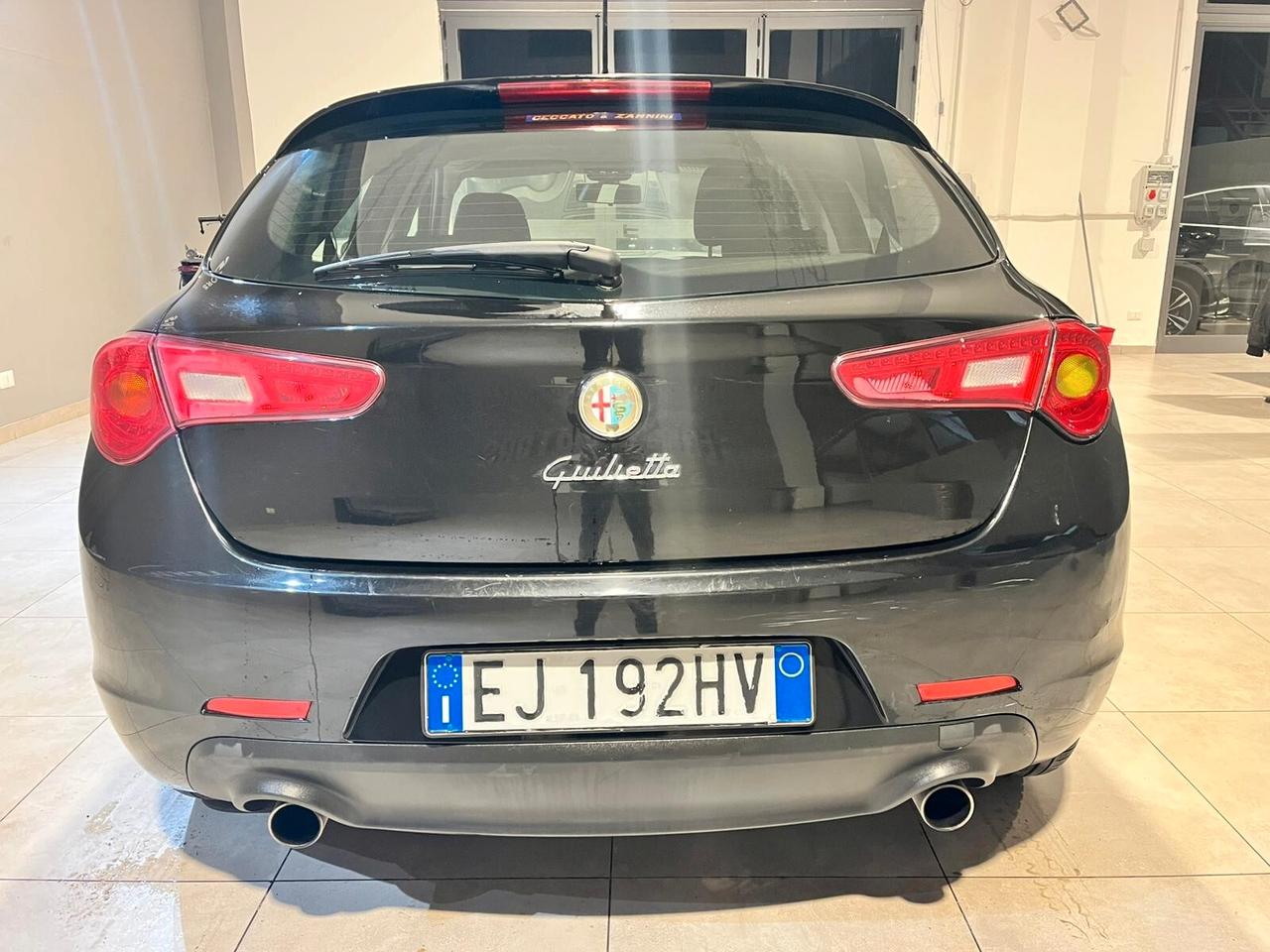 Alfa Romeo Giulietta 2.0 JTDm-2 140 CV Distinctive