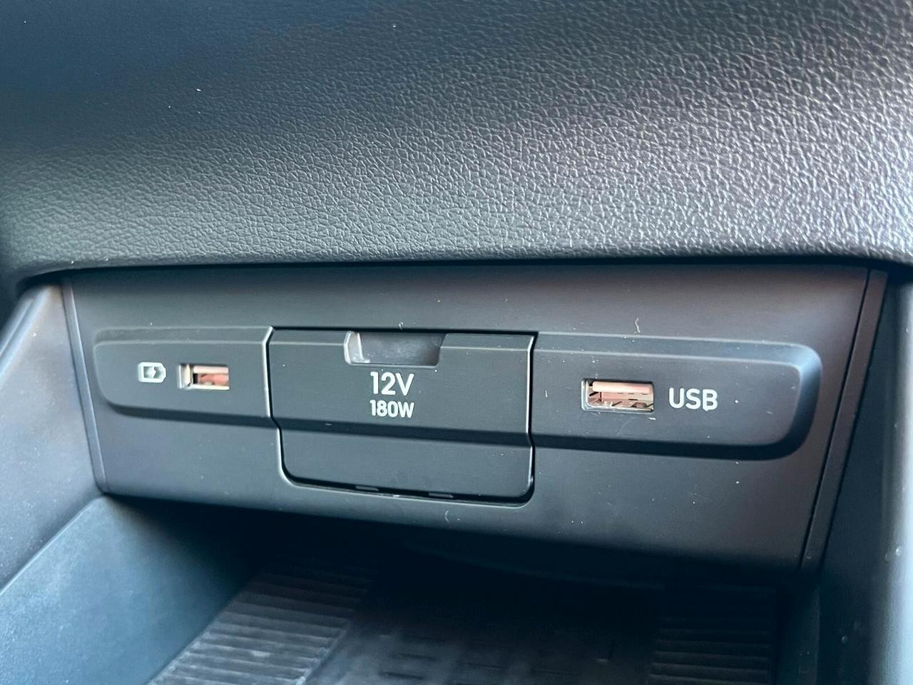 Hyundai i20 1.2 MPI Bose 51000 KM UNIPRO