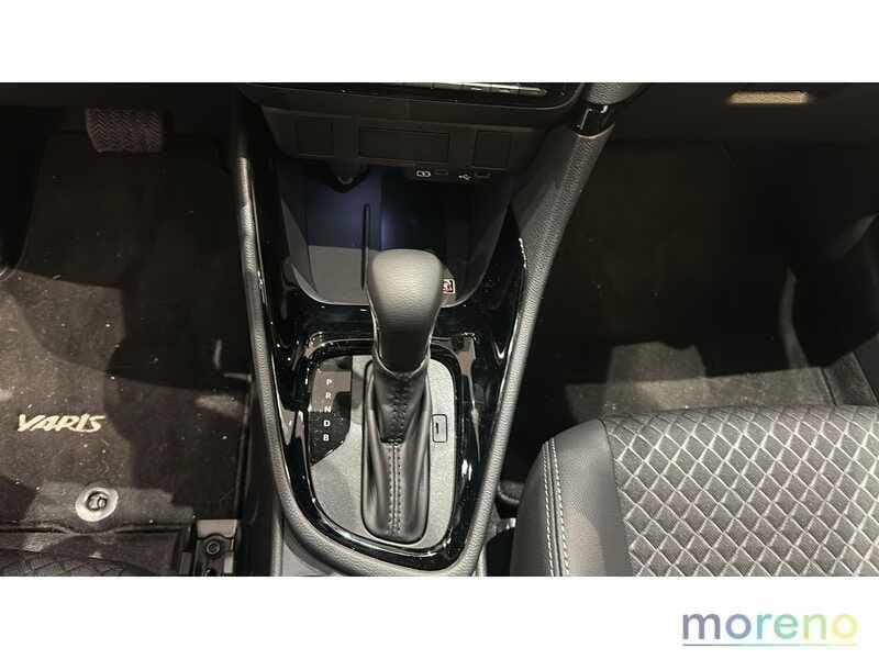 Toyota Yaris 1.5h 130 Lounge