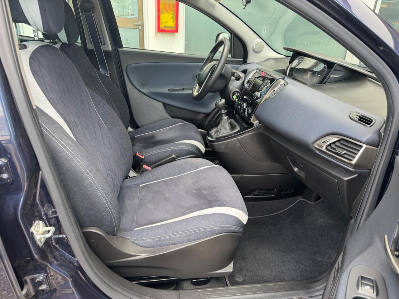 Lancia Ypsilon 1.2 69 CV 5 porte Mya 2016
