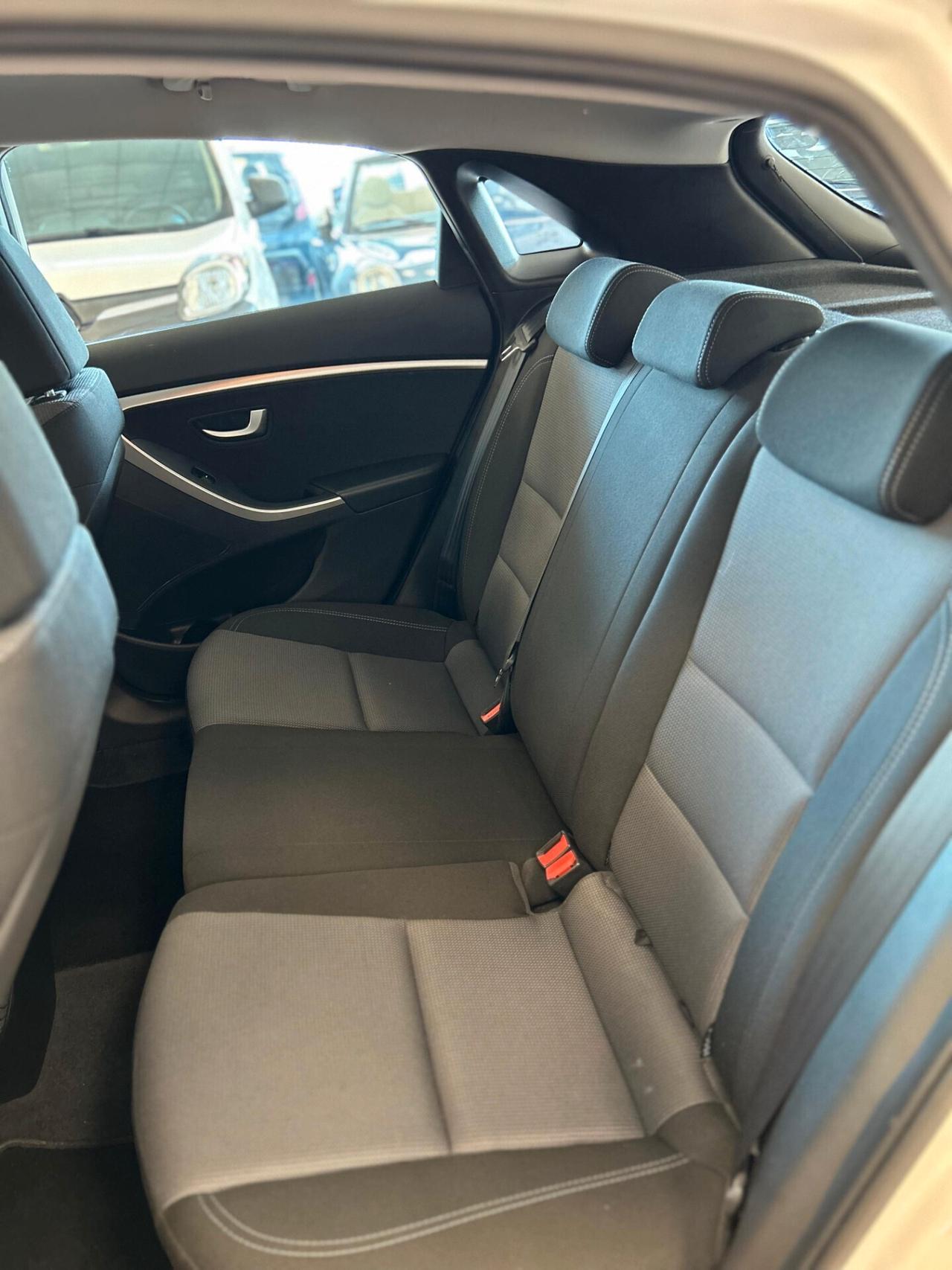 Hyundai i30 1.4 5p. Comfort