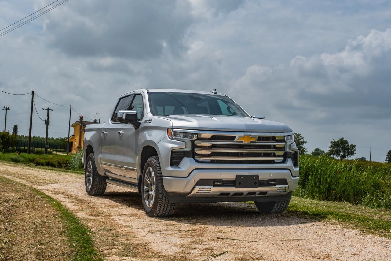 CHEVROLET SILVERADO 6.2 V8 HIGH COUNTRY NEW MODEL 2024