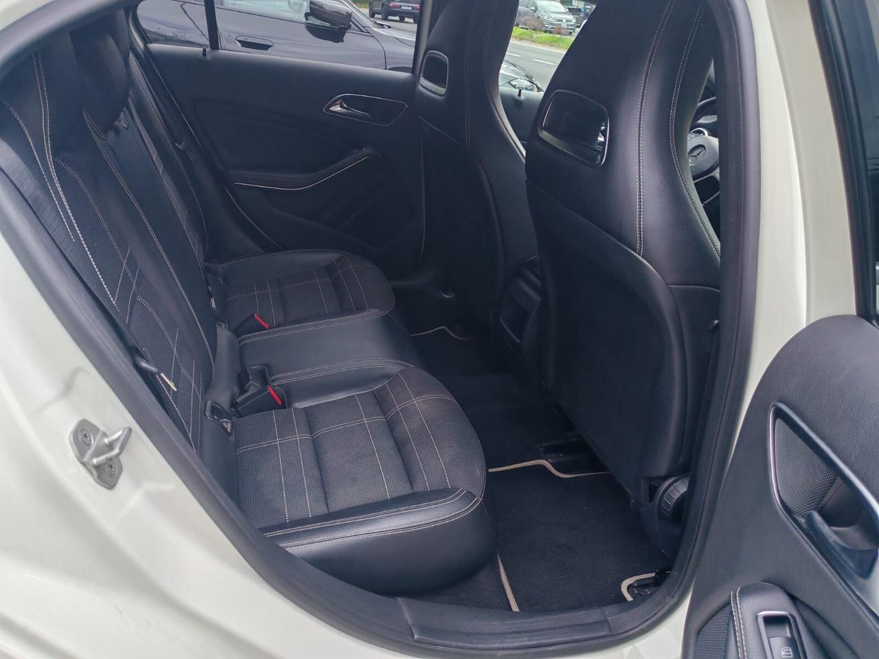 Mercedes-benz A 180 CDI BlueEFFICIENCY Automatic Sport