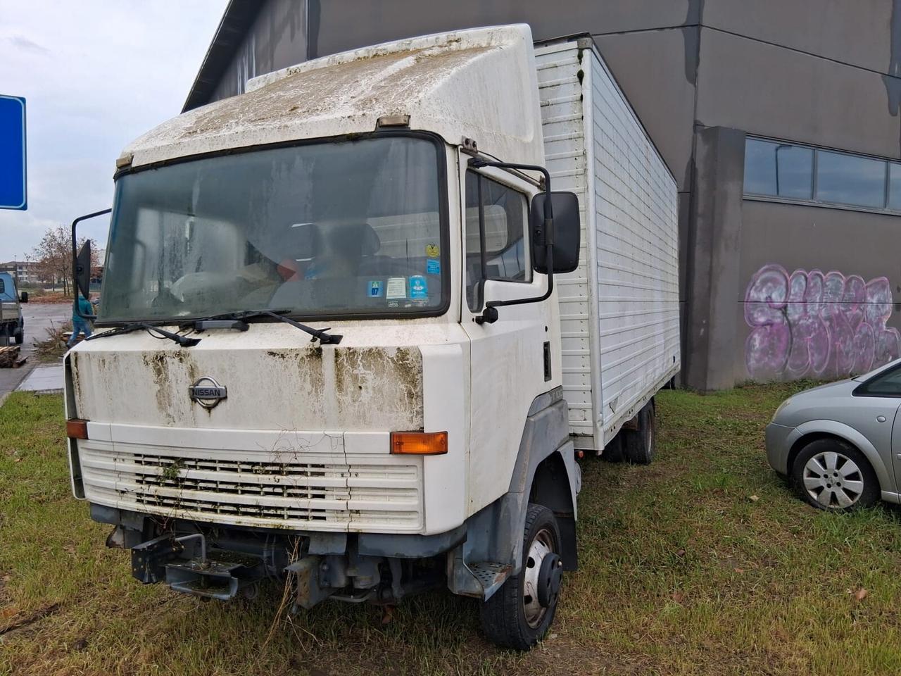 NISSAN ECO T100 1997