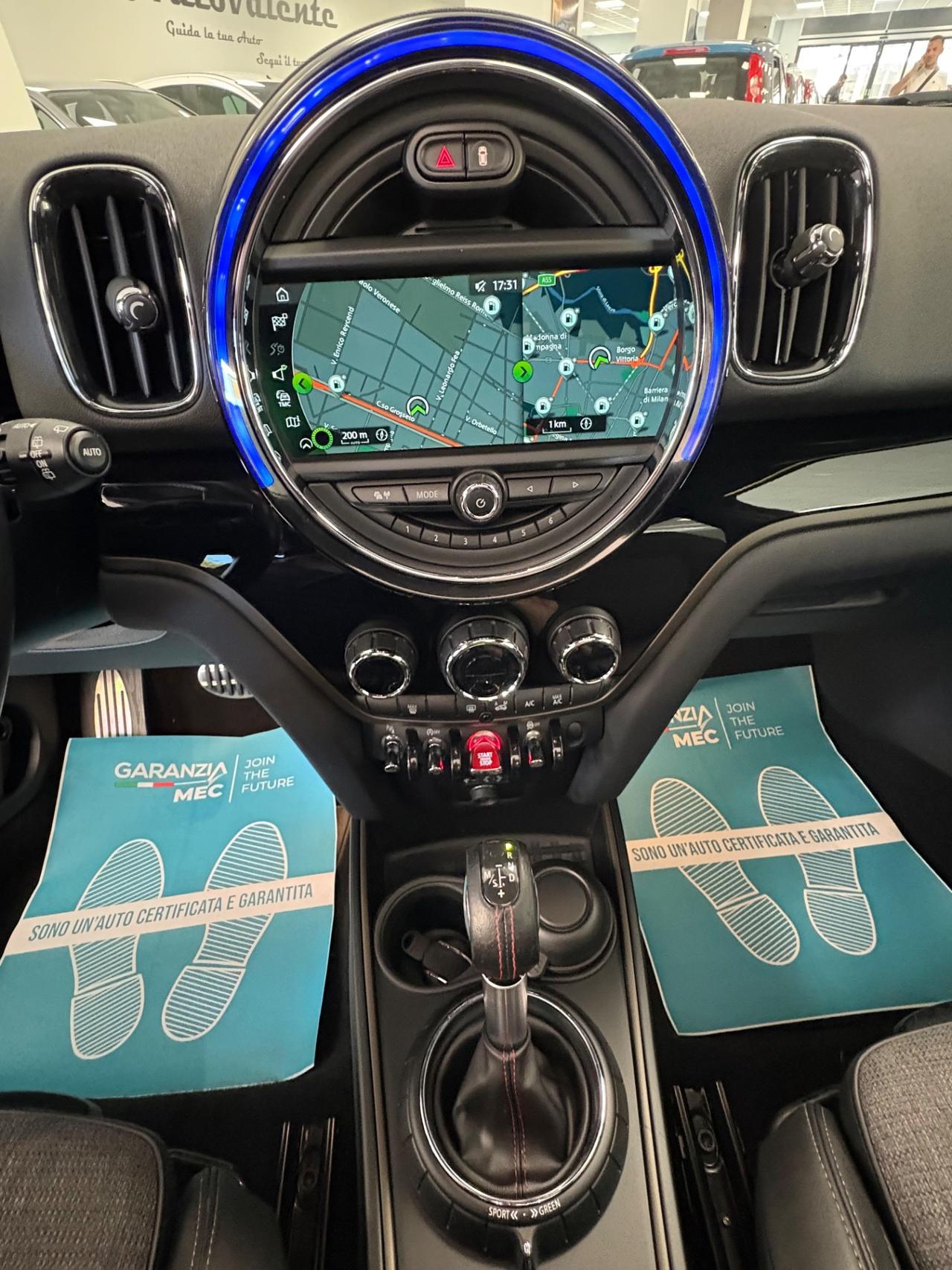 Mini Countryman ALL4 2.0 benzina 231cv 2017 TETTO