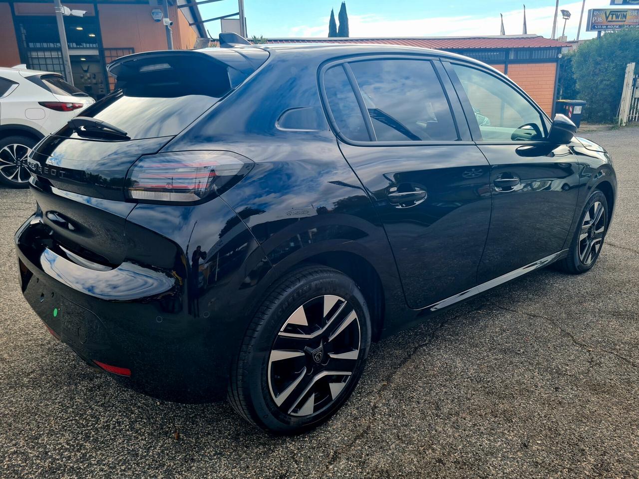 Peugeot 208 1.2 5 porte Allure*NAVI*CARPLAY*CAMERA*PDC*