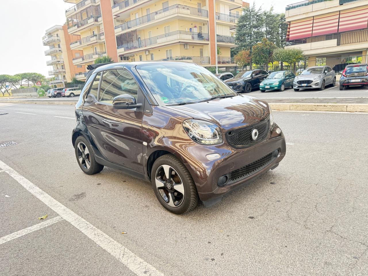 Smart ForTwo 70 1.0 twinamic cabrio Perfect LED PDC BLUETOOTH CERCHI 16 PELLE SOLO 25000 KM