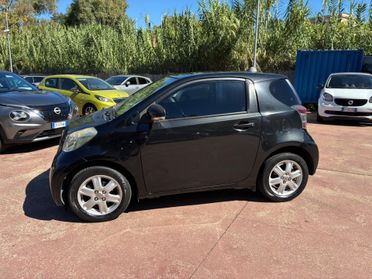 Toyota iQ 1.0