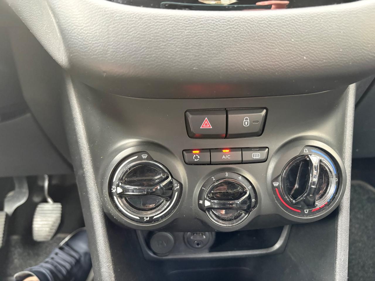 Peugeot 208 BlueHDi 75 5 porte Allure