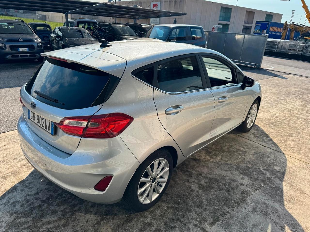 Ford Fiesta 1.1 75 CV GPL 5 porte Titanium