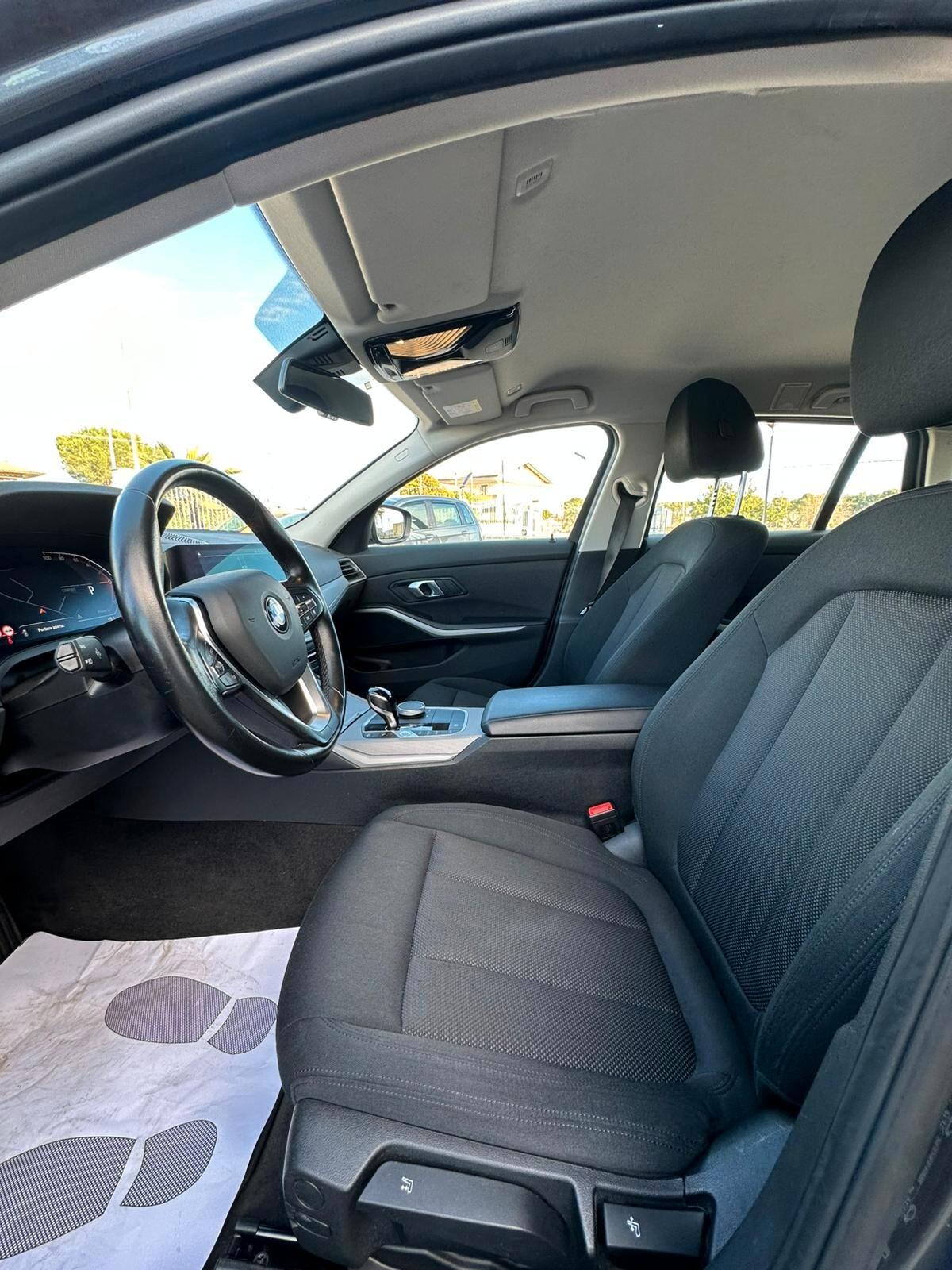 Bmw 318d 48V Touring Sport