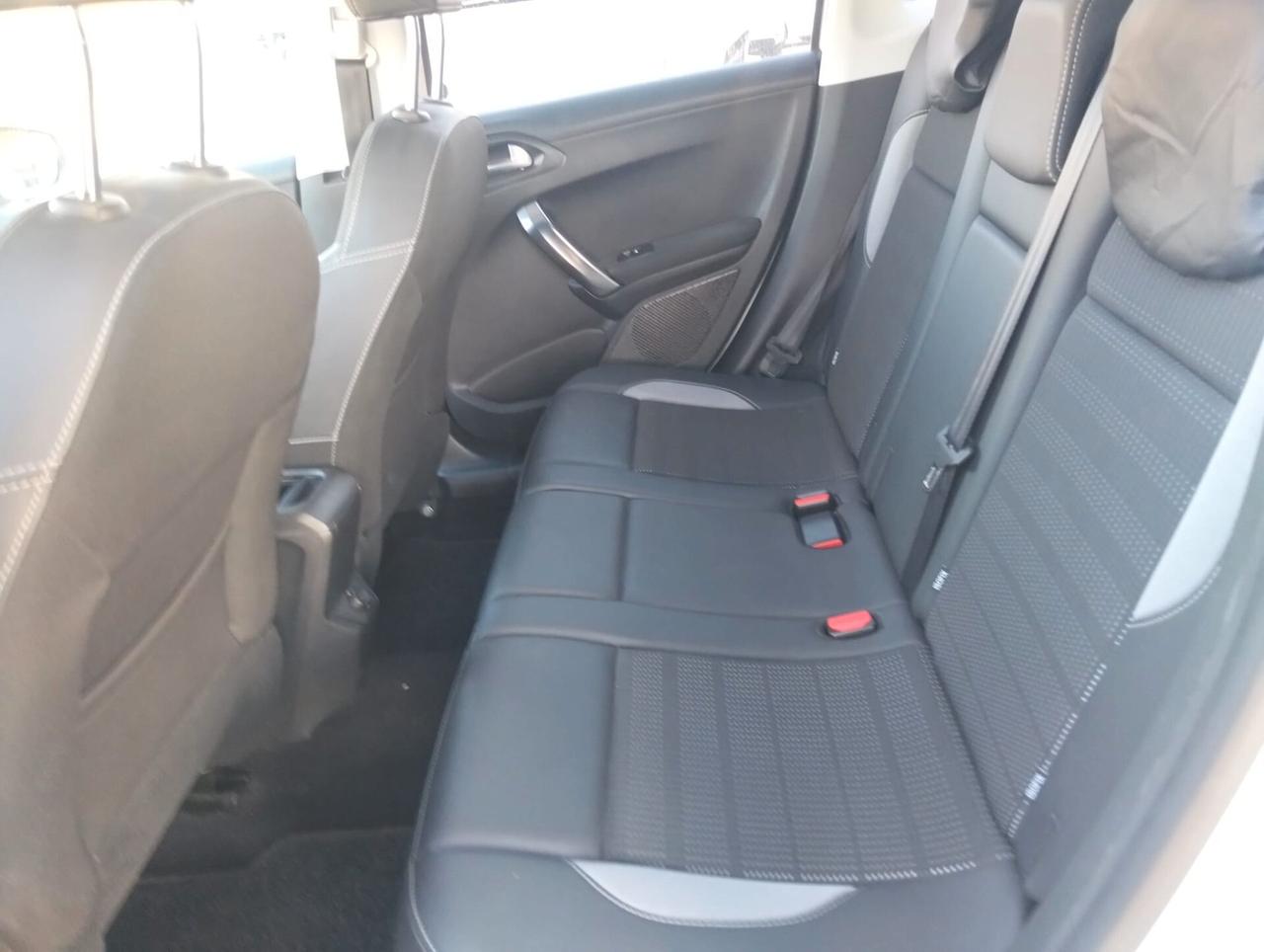 Peugeot 2008 PureTech 82 Allure 2019