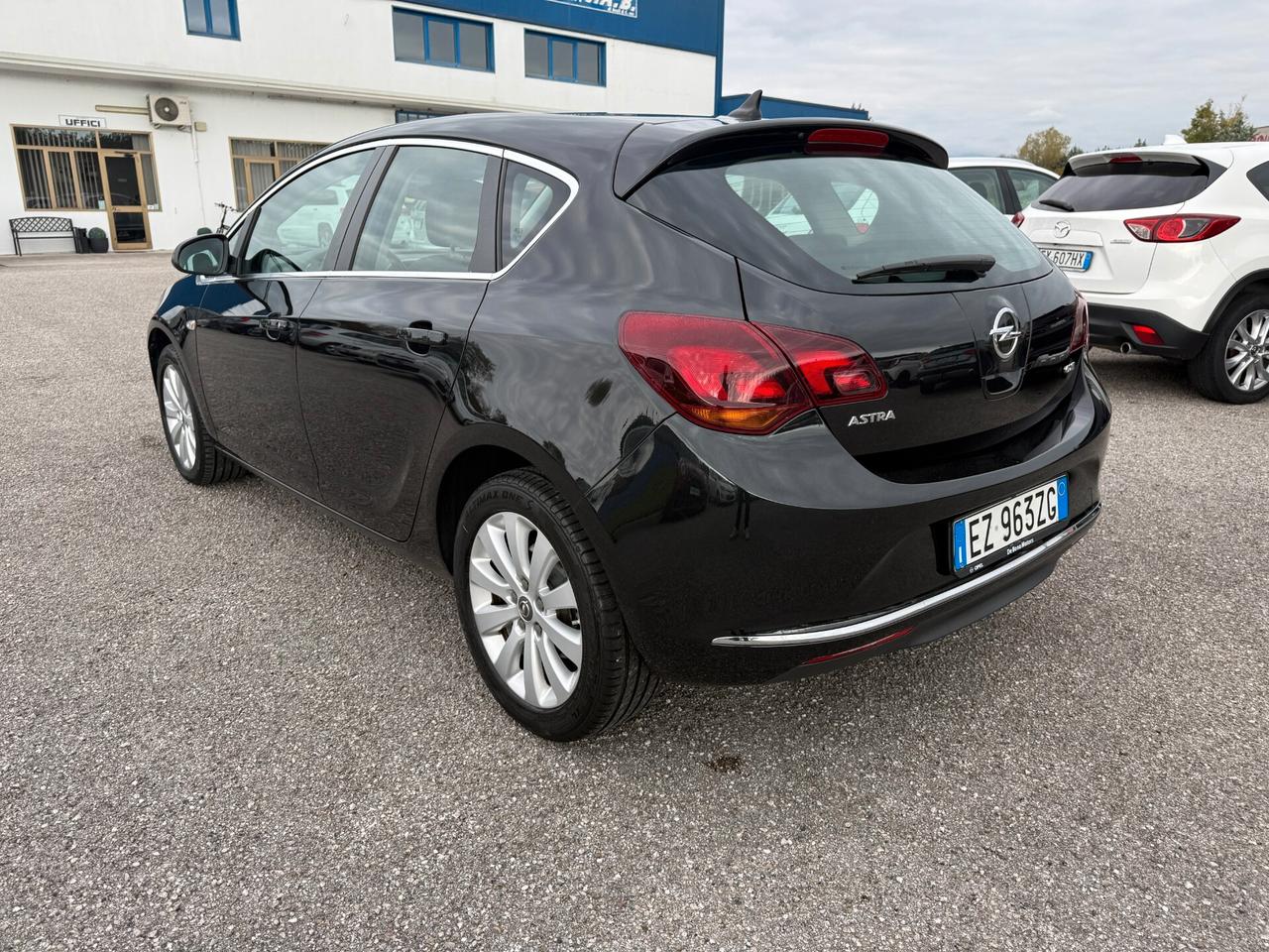 Opel Astra 1.6 CDTI 136CV EcoFLEX S&S 5 porte Cosmo