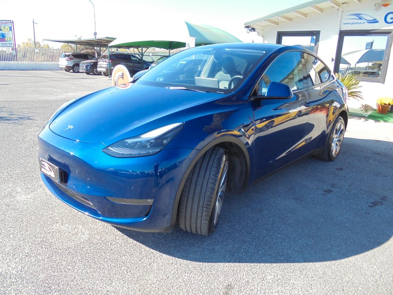 Tesla Model Y Long Range AWD