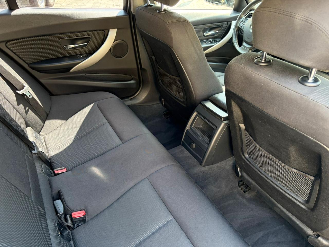 Bmw 318 318d Touring Business Advantage aut.