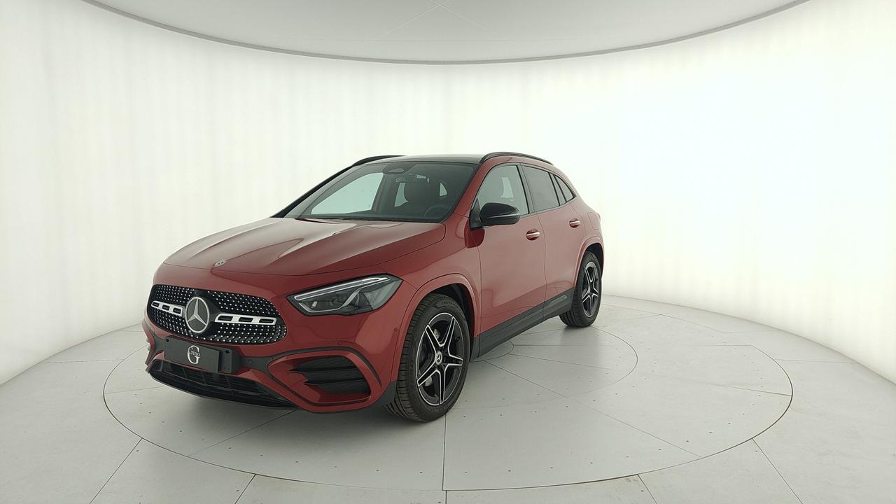 Mercedes-Benz GLA 200 d automatic